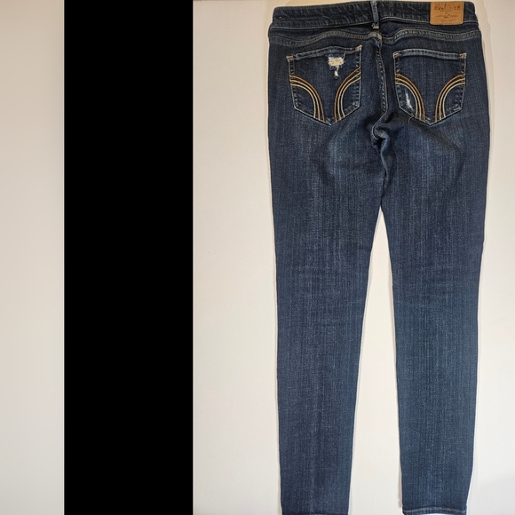 Hollister Jeans Womens 7R 28x31 Distressed Dark Wash Low Rise Skinny Y2K Style - Picture 5 of 12